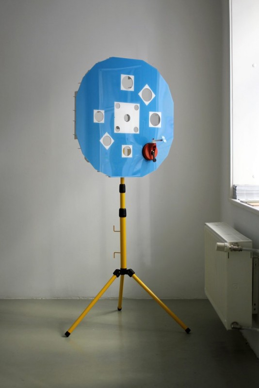 kokesch_adam_cim_nelkul_2013_80x80x180_small